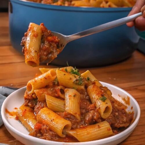 One Pot Braised Beef Rigatoni