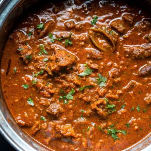 ONE POT Slow Cooked Beef Curry