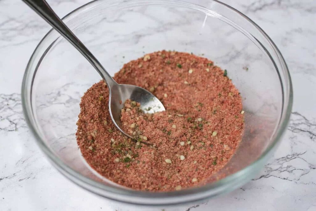 Blended spices ready to flavor the dish